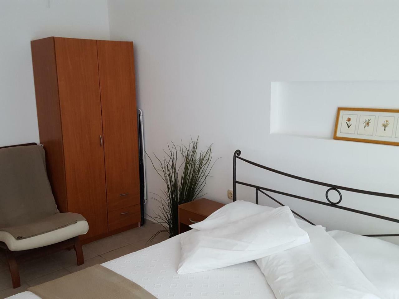 Apartmani Katja Omis Exterior photo